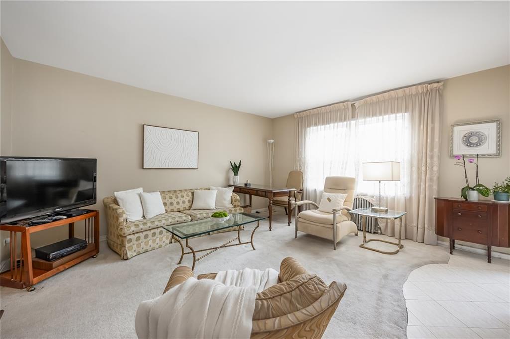 16511 Jewel Avenue Fresh Meadows Flushing NY 11365