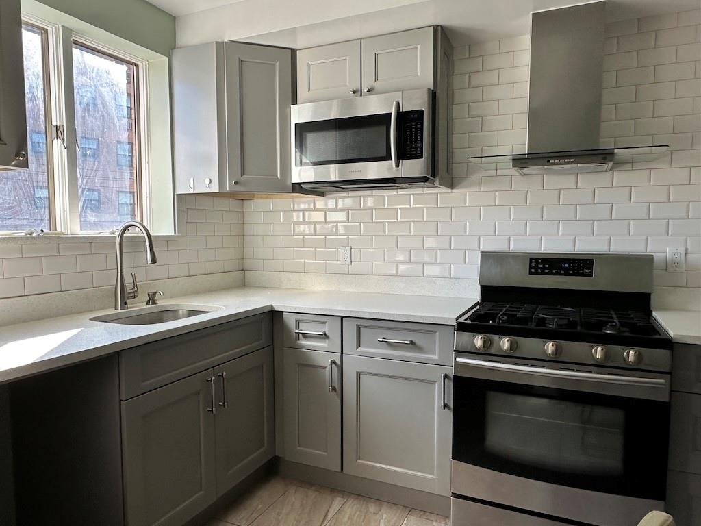 224 Bay 44th Street Bath Beach Brooklyn NY 11214