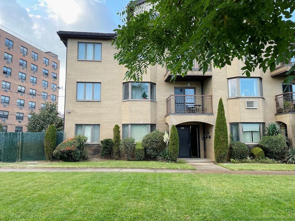 224 Bay 44th Street Bath Beach Brooklyn NY 11214