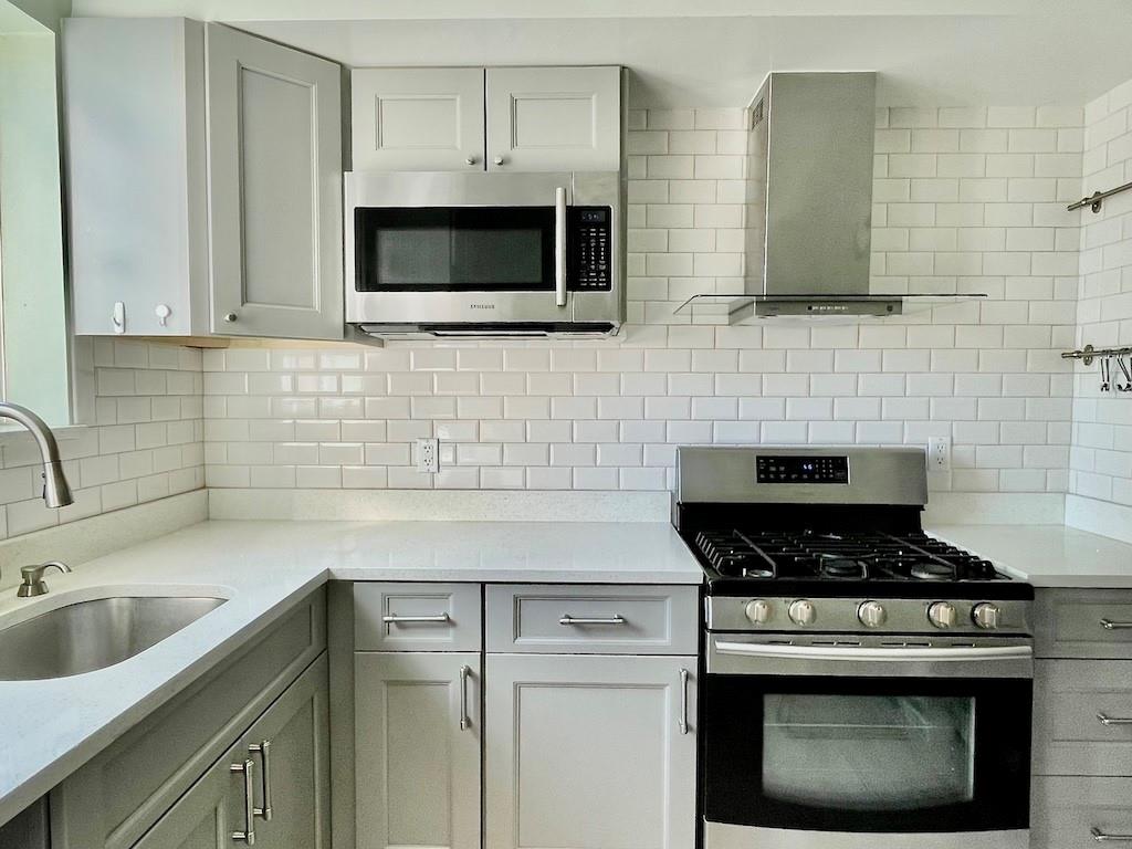 224 Bay 44th Street Bath Beach Brooklyn NY 11214