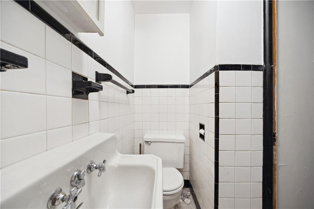 538 54th Street Sunset Park Brooklyn NY 11220