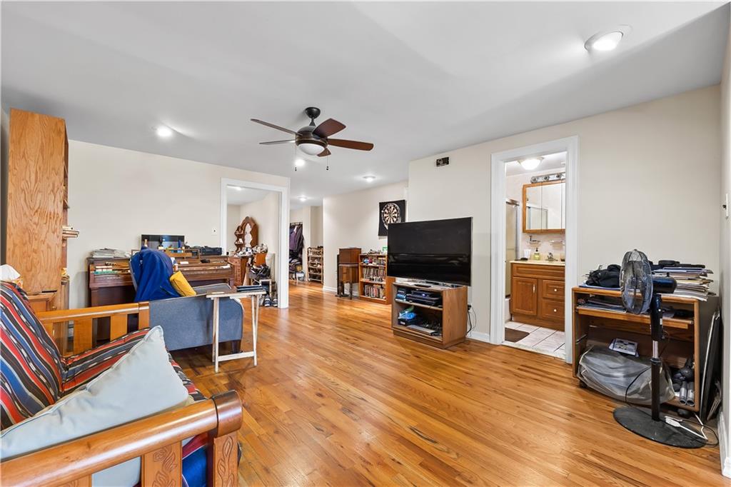 524 54th Street Sunset Park Brooklyn NY 11220