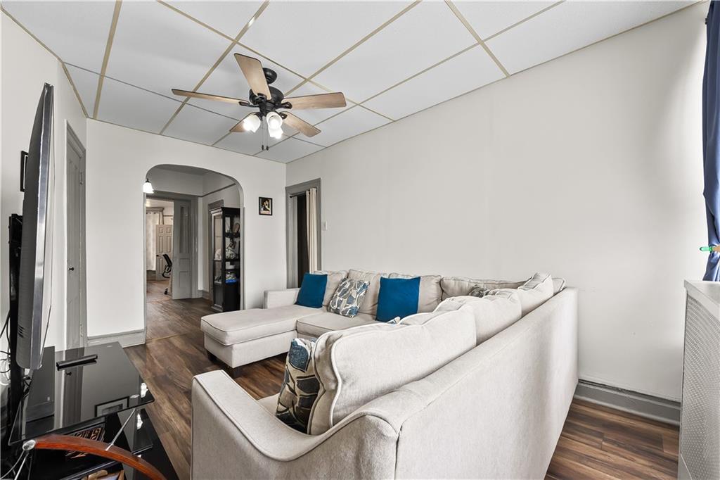 524 54th Street Sunset Park Brooklyn NY 11220