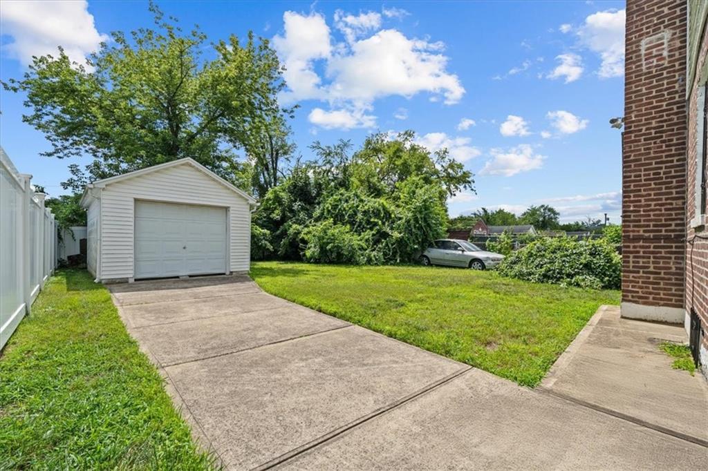 11919 236th Street Cambria Heights Cambria Heights NY 11411