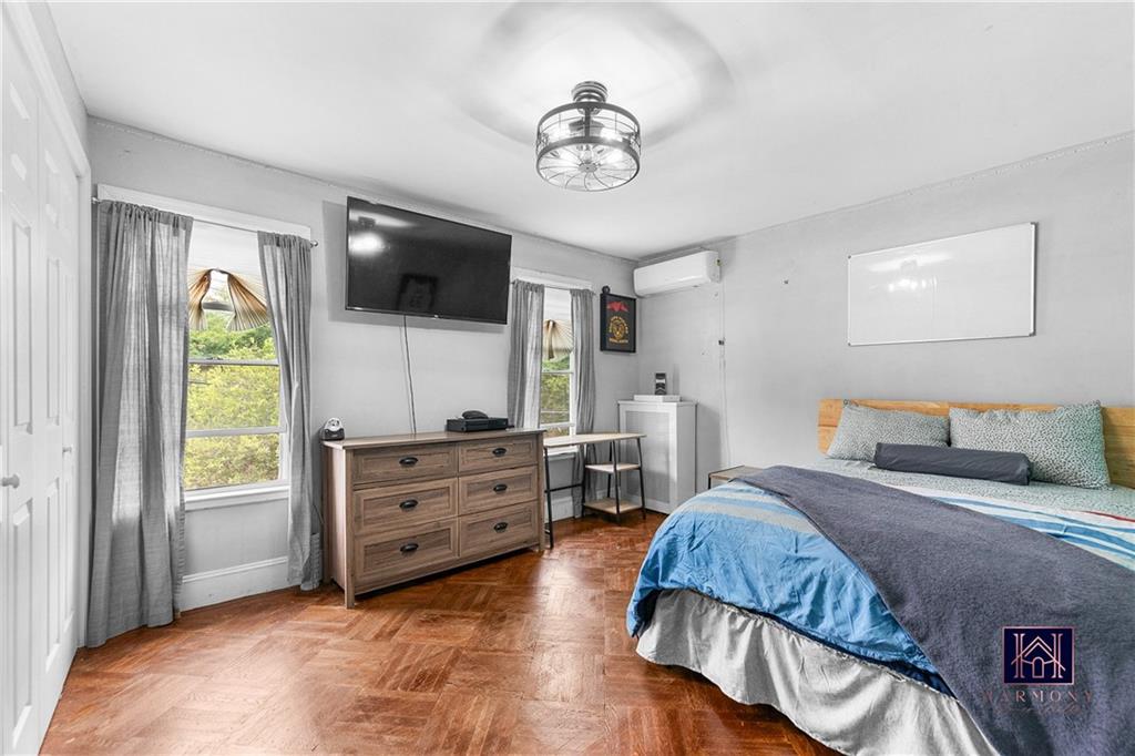 1272 East 38th Street Flatlands Brooklyn NY 11210