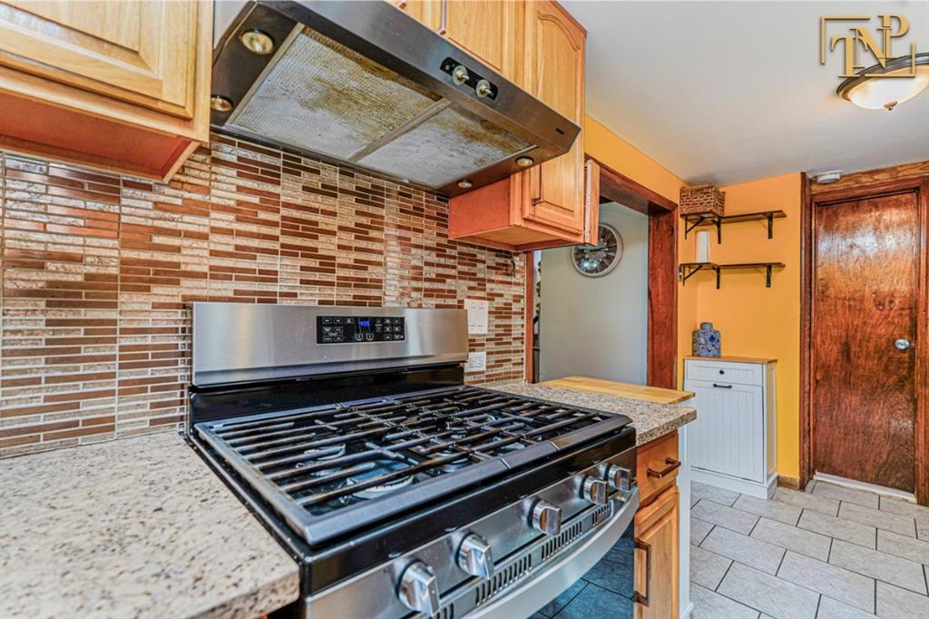 22 Gordon Street Stapleton Staten Island NY 10304