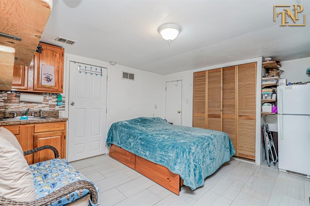 22 Gordon Street Stapleton Staten Island NY 10304
