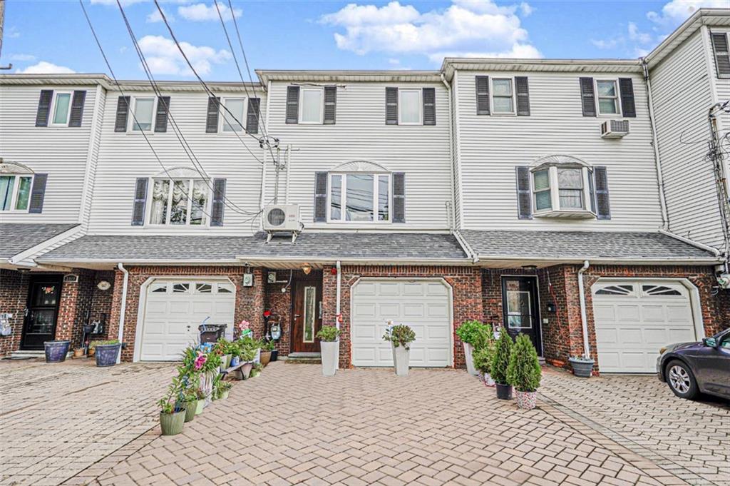 165 Cannon Avenue Travis Staten Island NY 10314