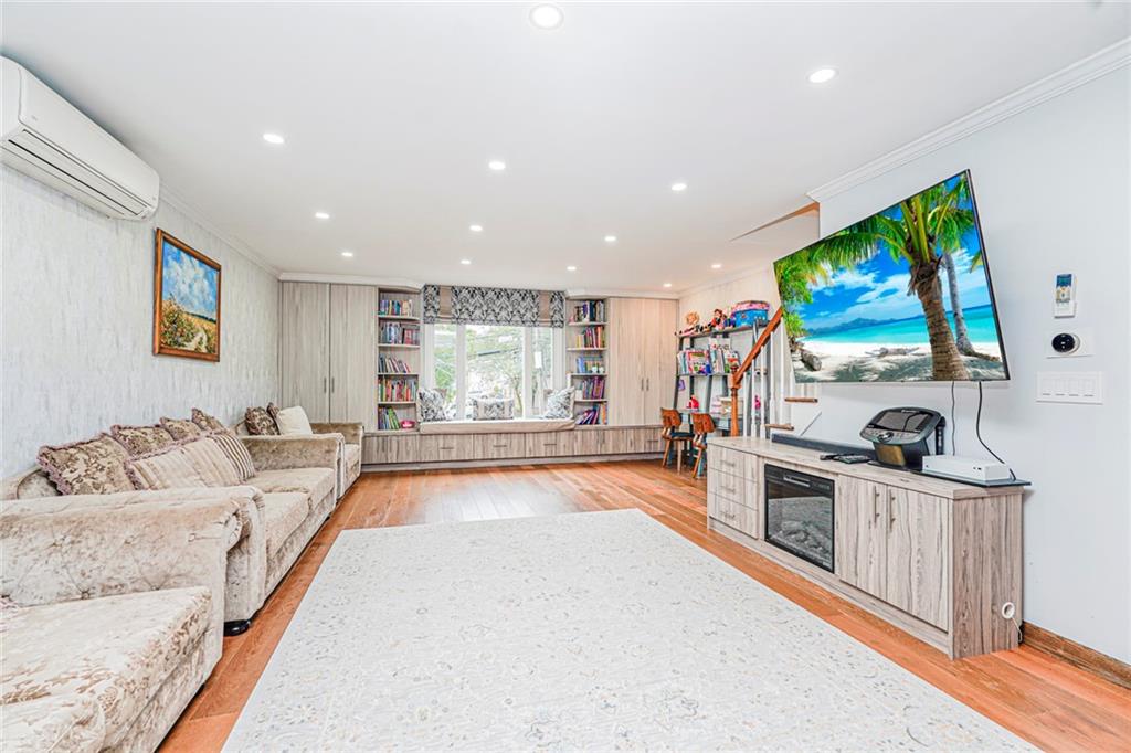 165 Cannon Avenue Travis Staten Island NY 10314