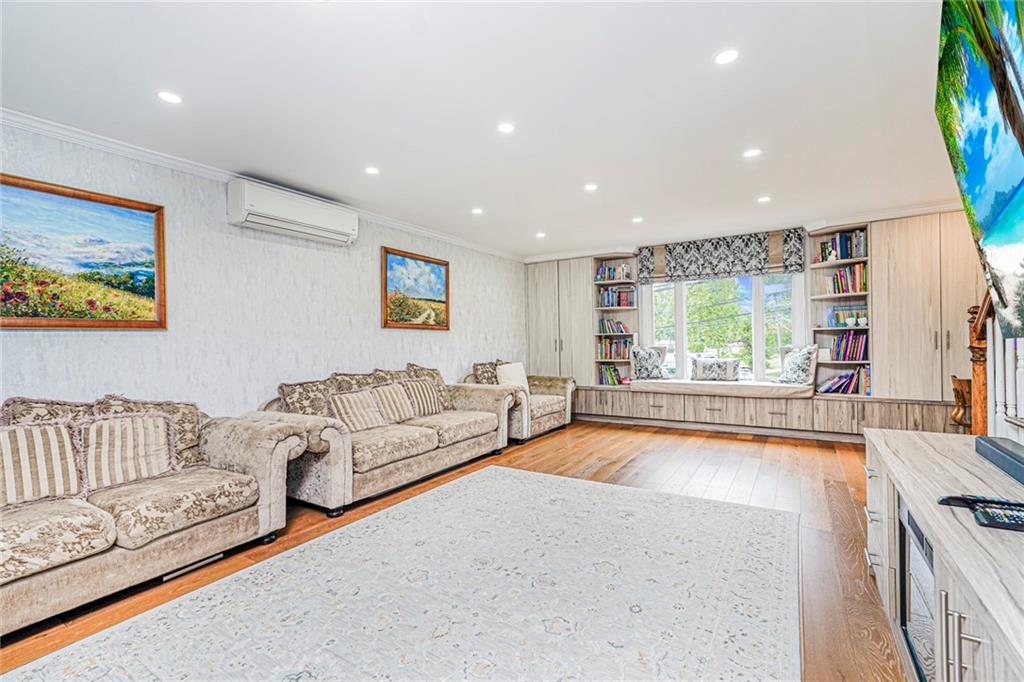 165 Cannon Avenue Travis Staten Island NY 10314