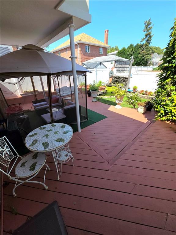 7311 Avenue W Bergen Beach Brooklyn NY 11234
