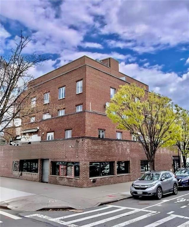 6511 Fort Hamilton Parkway Dyker Heights Brooklyn NY 11219