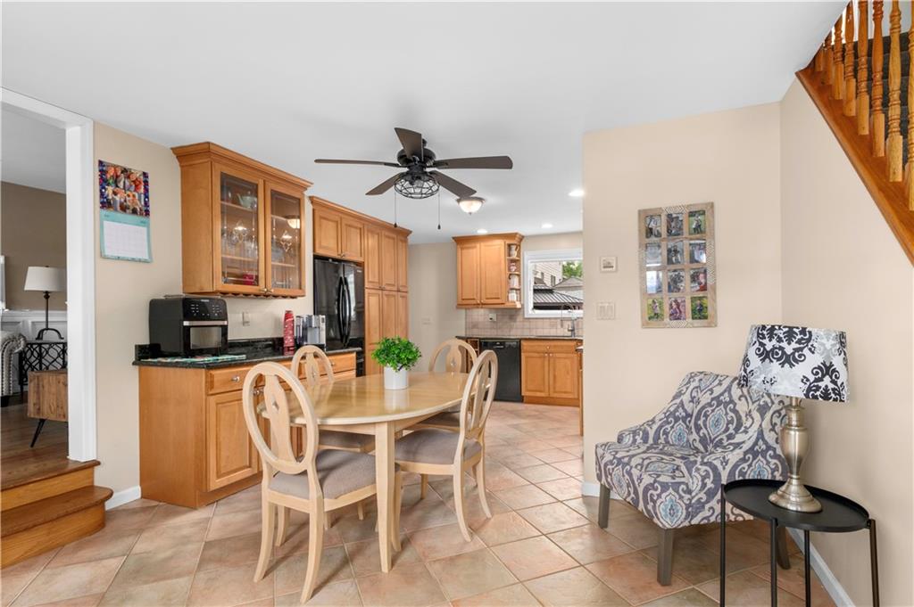 23 Acorn Street Oakwood Staten Island NY 10306