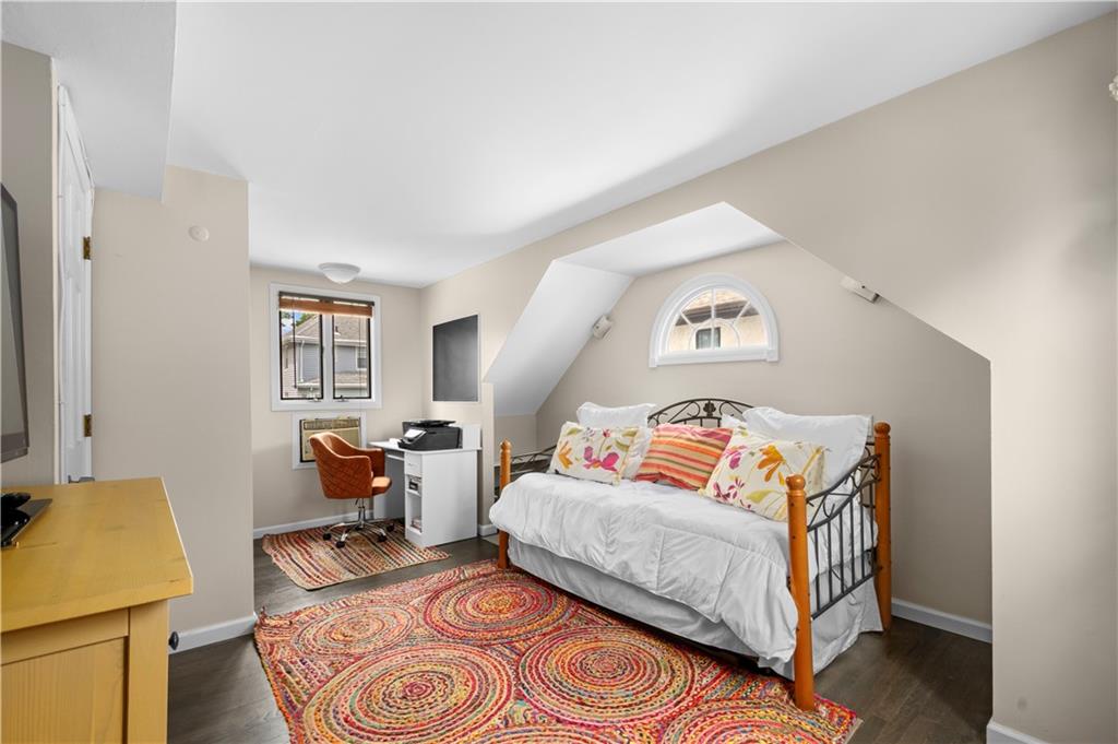 23 Acorn Street Oakwood Staten Island NY 10306