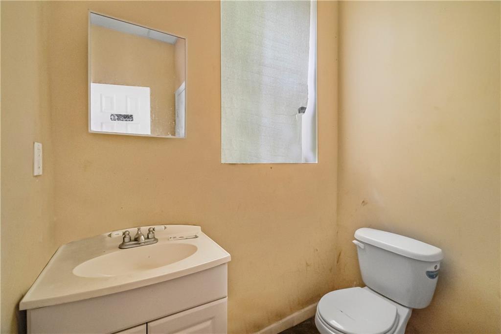 684 Bay Street Stapleton Staten Island NY 10304
