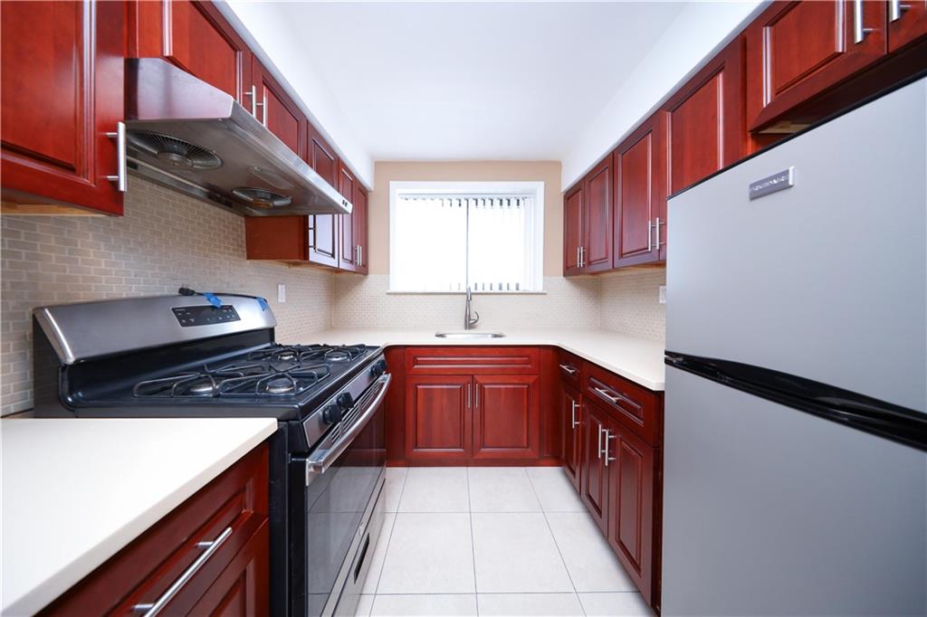 1050 78th Street Dyker Heights Brooklyn NY 11228