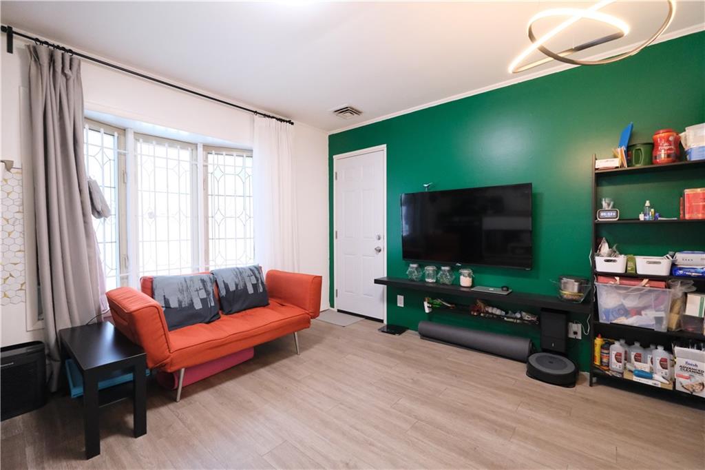 193 10th Street New Dorp Staten Island NY 10306