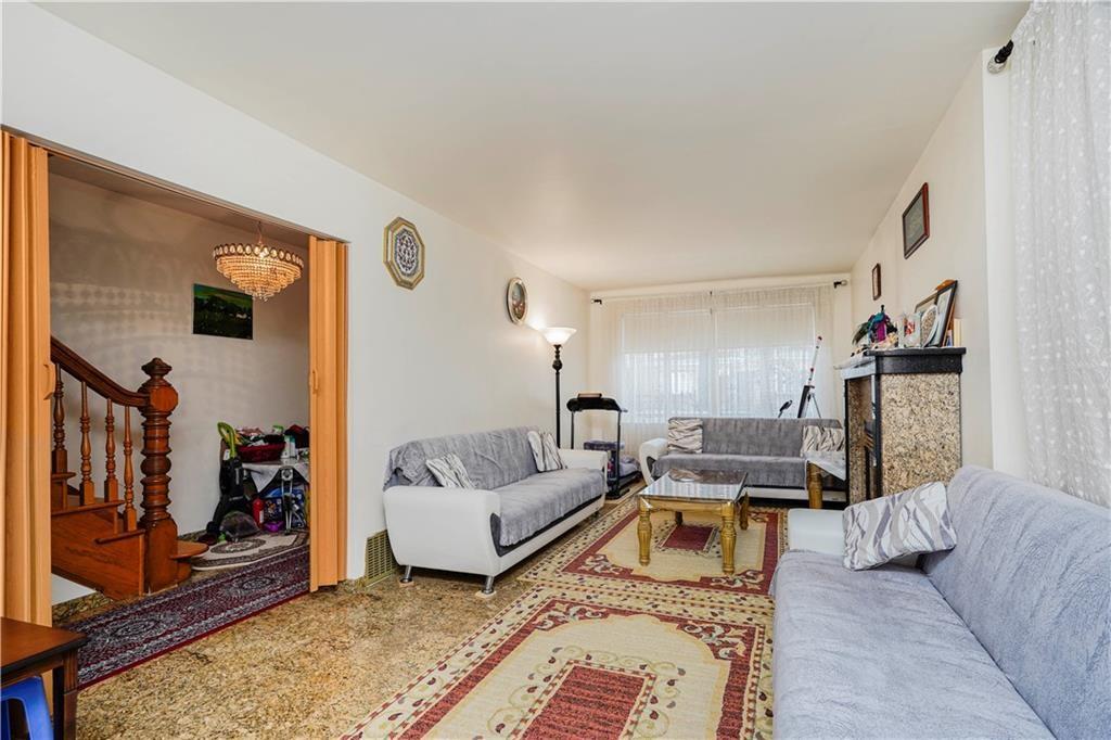 112 Bay 10th Street Dyker Heights Brooklyn NY 11228