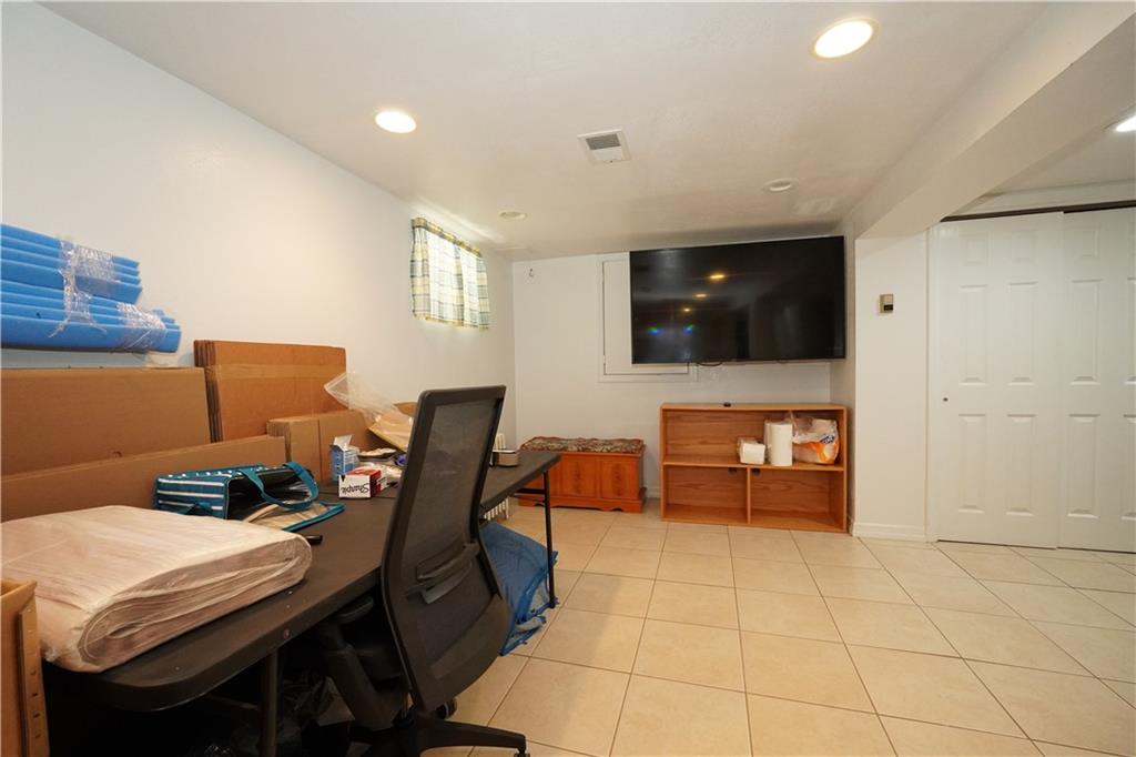 77 Burbank Avenue New Dorp Staten Island NY 10306