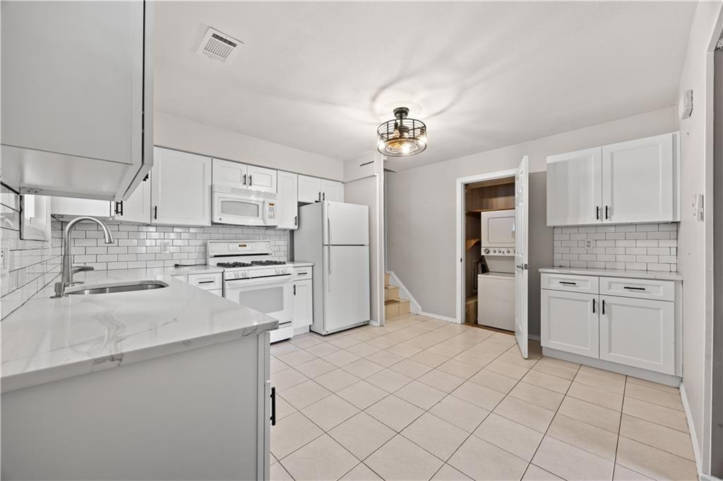 4 Bangor Street New Springville Staten Island NY 10314