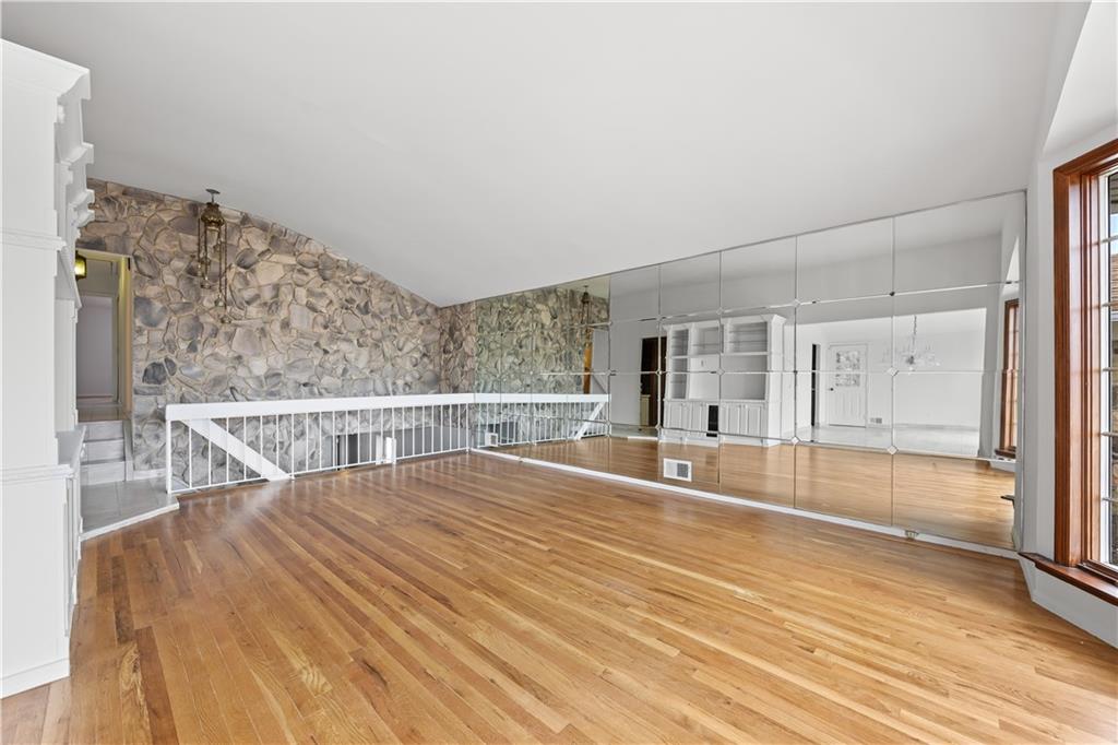 4 Bangor Street New Springville Staten Island NY 10314