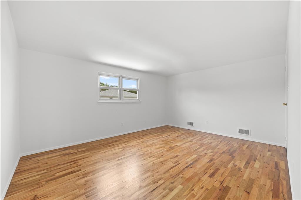 4 Bangor Street New Springville Staten Island NY 10314