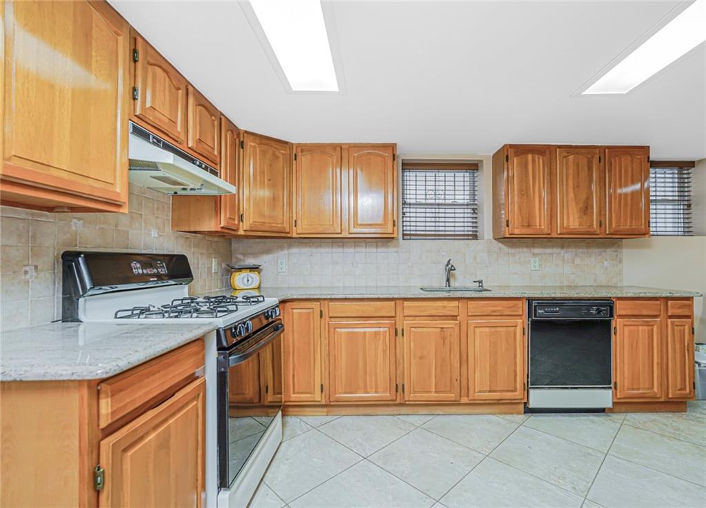 1223 77th Street Dyker Heights Brooklyn NY 11228