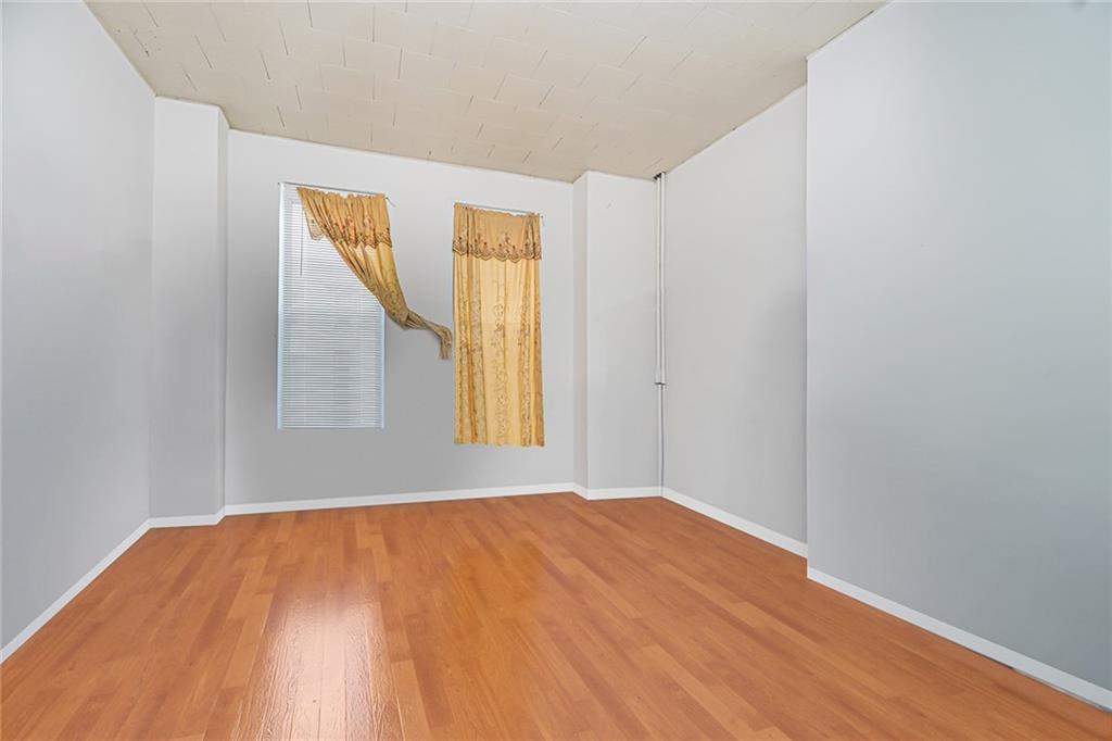 654 58th Street Sunset Park Brooklyn NY 11220