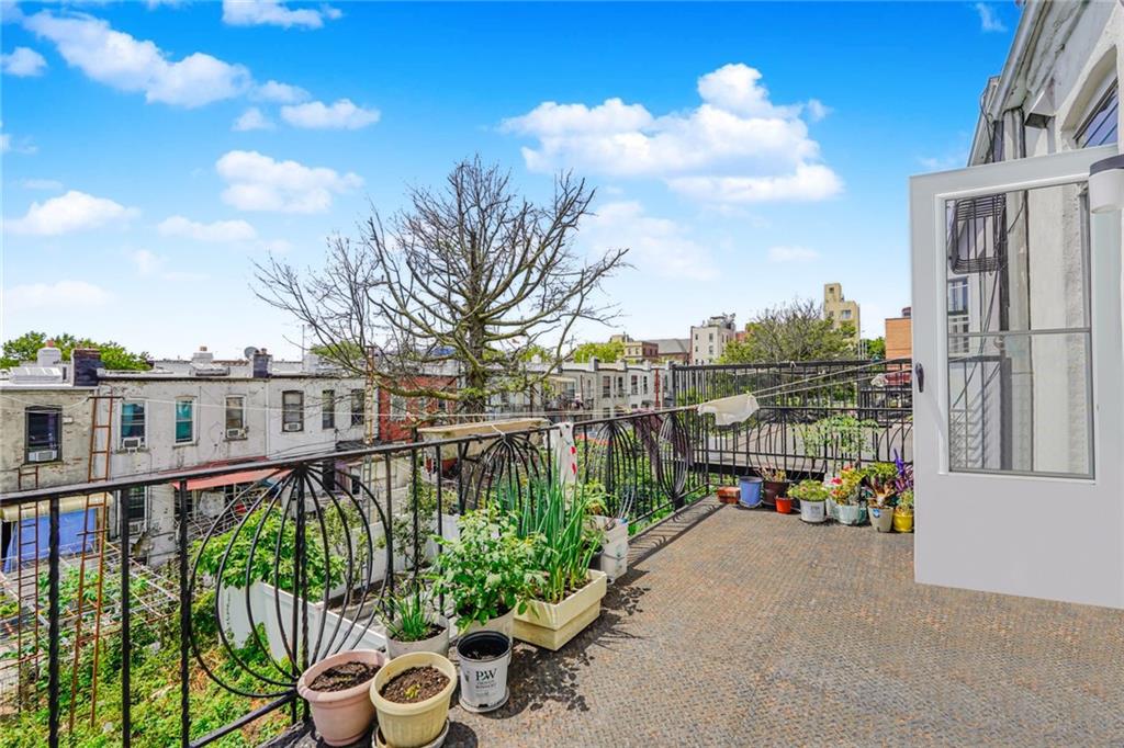 654 58th Street Sunset Park Brooklyn NY 11220