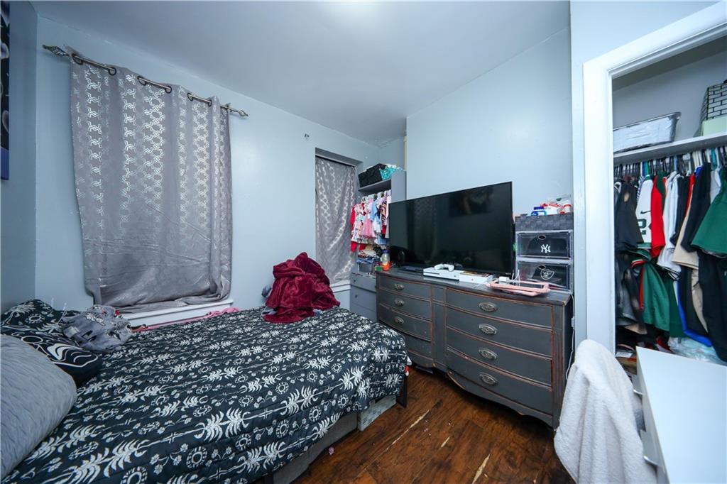 881 39th Street Sunset Park Brooklyn NY 11232