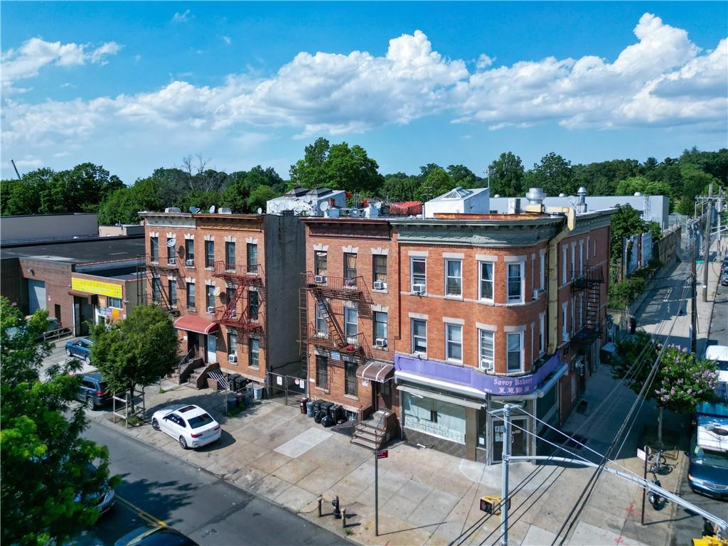 881 39th Street Sunset Park Brooklyn NY 11232