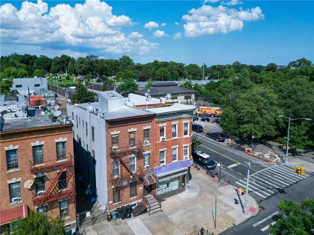 881 39th Street Sunset Park Brooklyn NY 11232