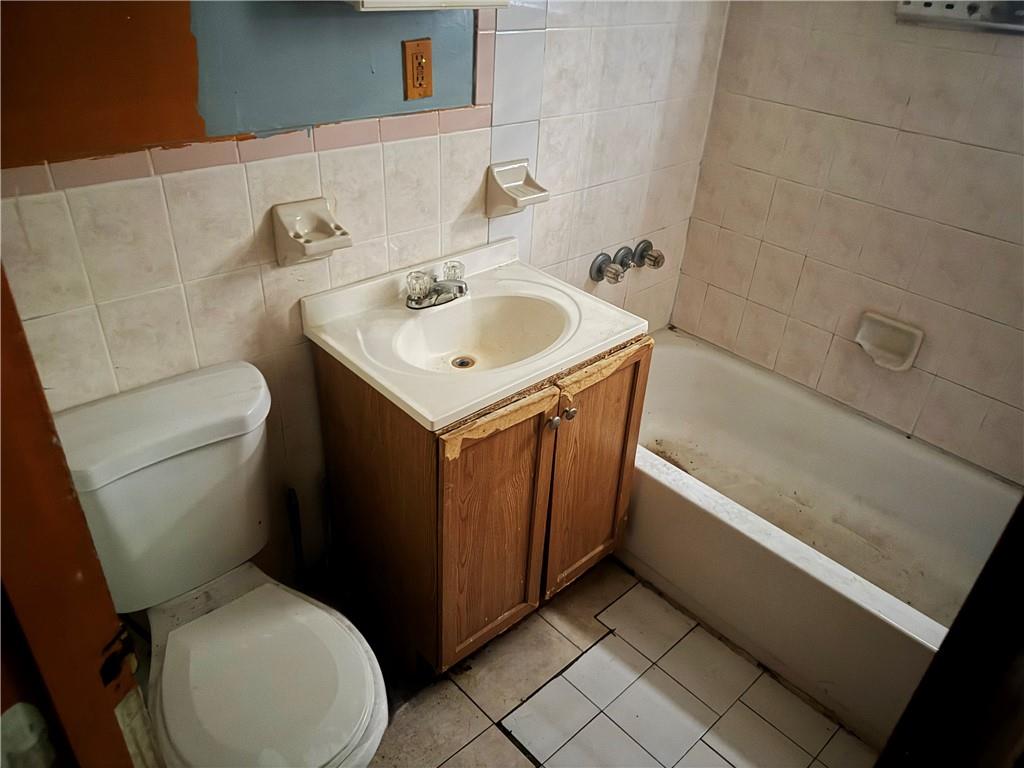 2044 Strauss Street Brownsville Brooklyn NY 11212