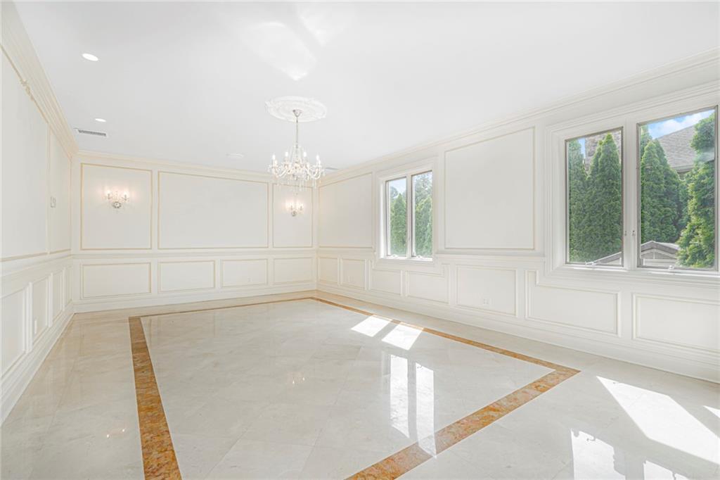 35 Julieann Court Todt Hill Staten Island NY 10304