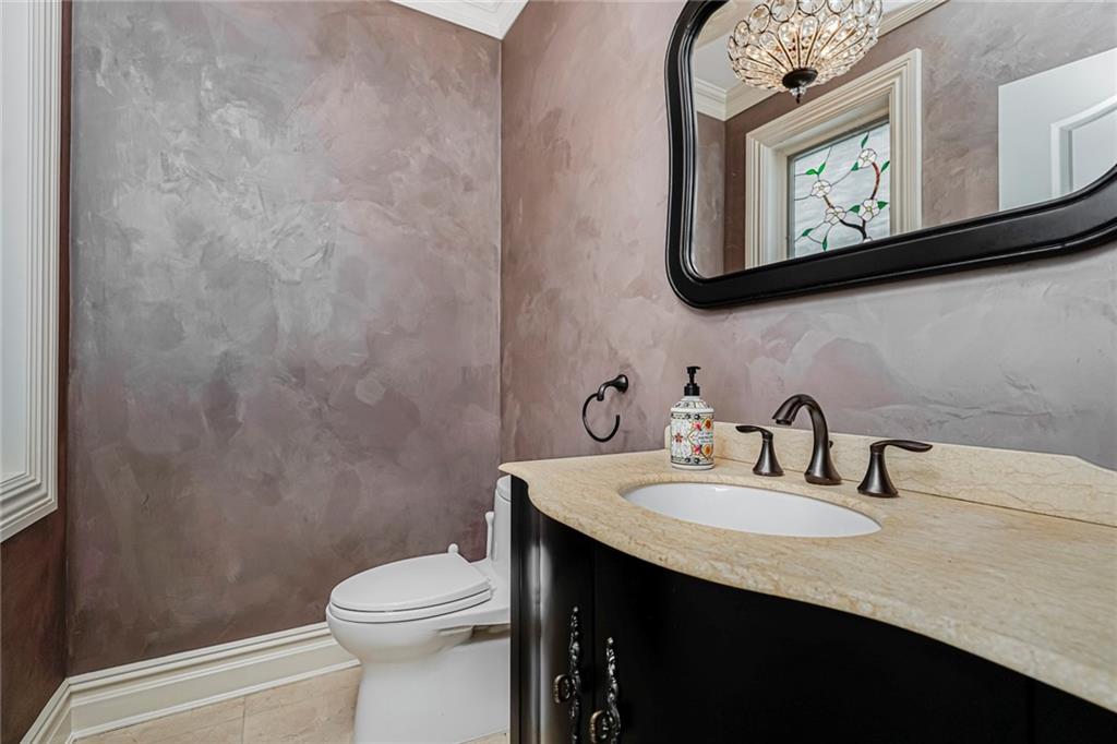 35 Julieann Court Todt Hill Staten Island NY 10304