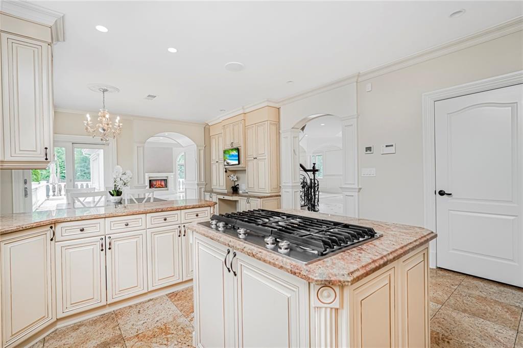 35 Julieann Court Todt Hill Staten Island NY 10304