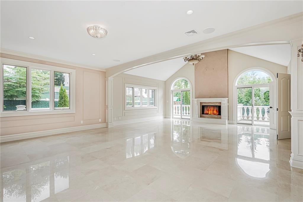 35 Julieann Court Todt Hill Staten Island NY 10304