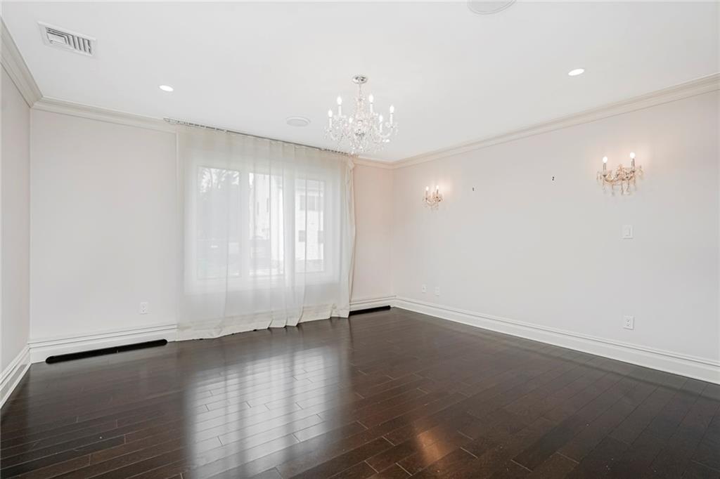 35 Julieann Court Todt Hill Staten Island NY 10304