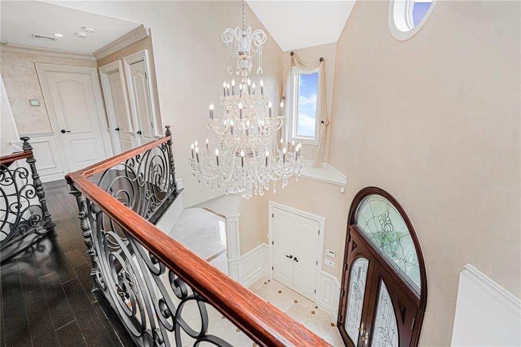 35 Julieann Court Todt Hill Staten Island NY 10304
