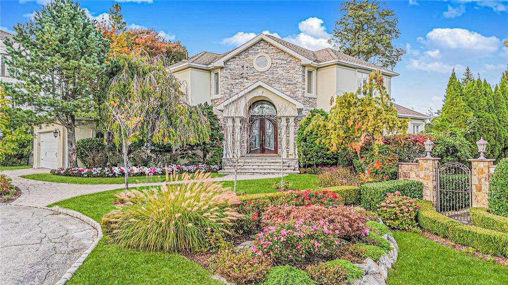 35 Julieann Court Todt Hill Staten Island NY 10304