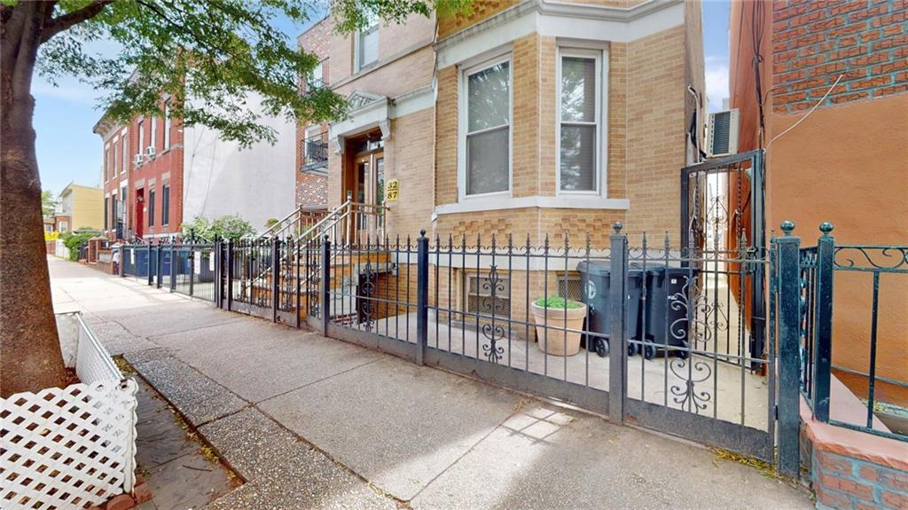 32-87 38th Street Astoria Astoria NY 11103