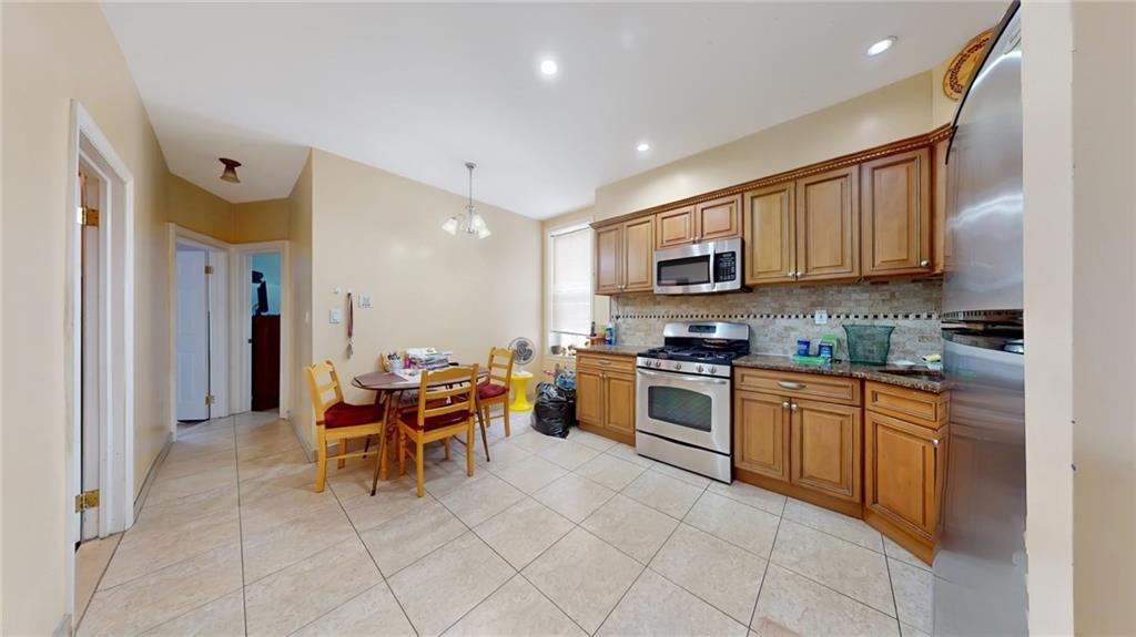 32-87 38th Street Astoria Astoria NY 11103