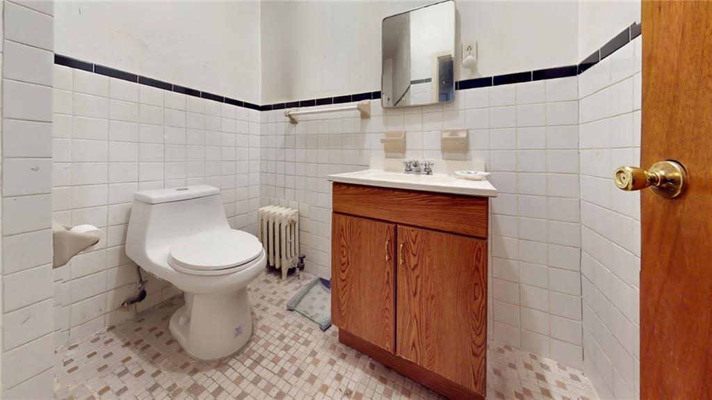 32-87 38th Street Astoria Astoria NY 11103
