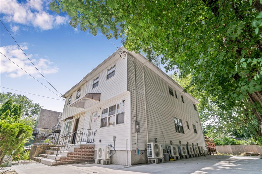 84 Elm Street Randall Manor Staten Island NY 10310