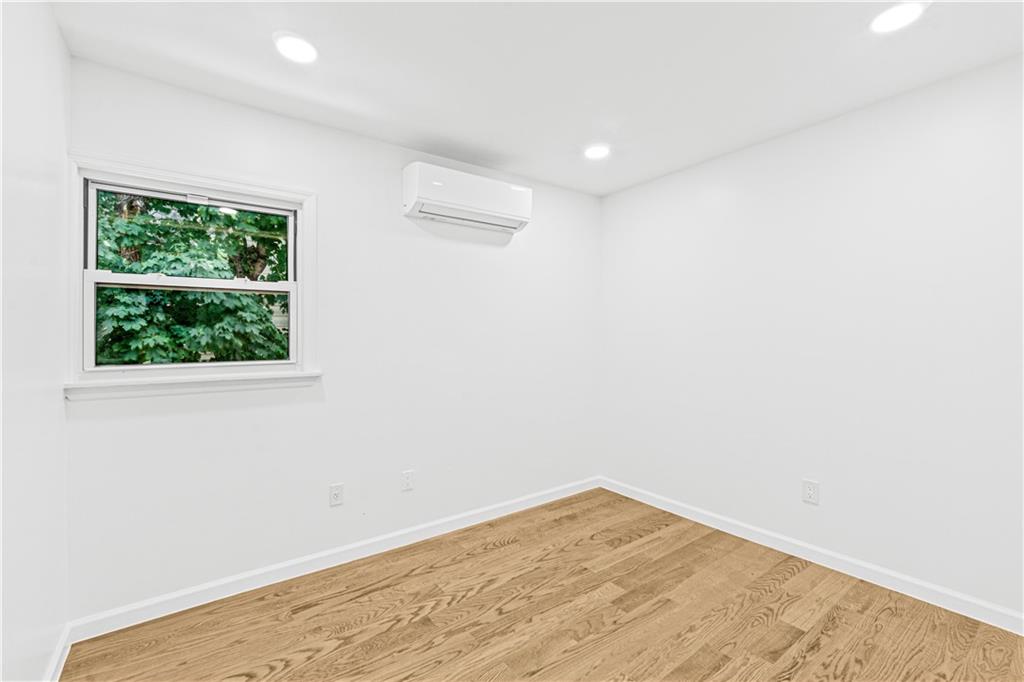 84 Elm Street Randall Manor Staten Island NY 10310