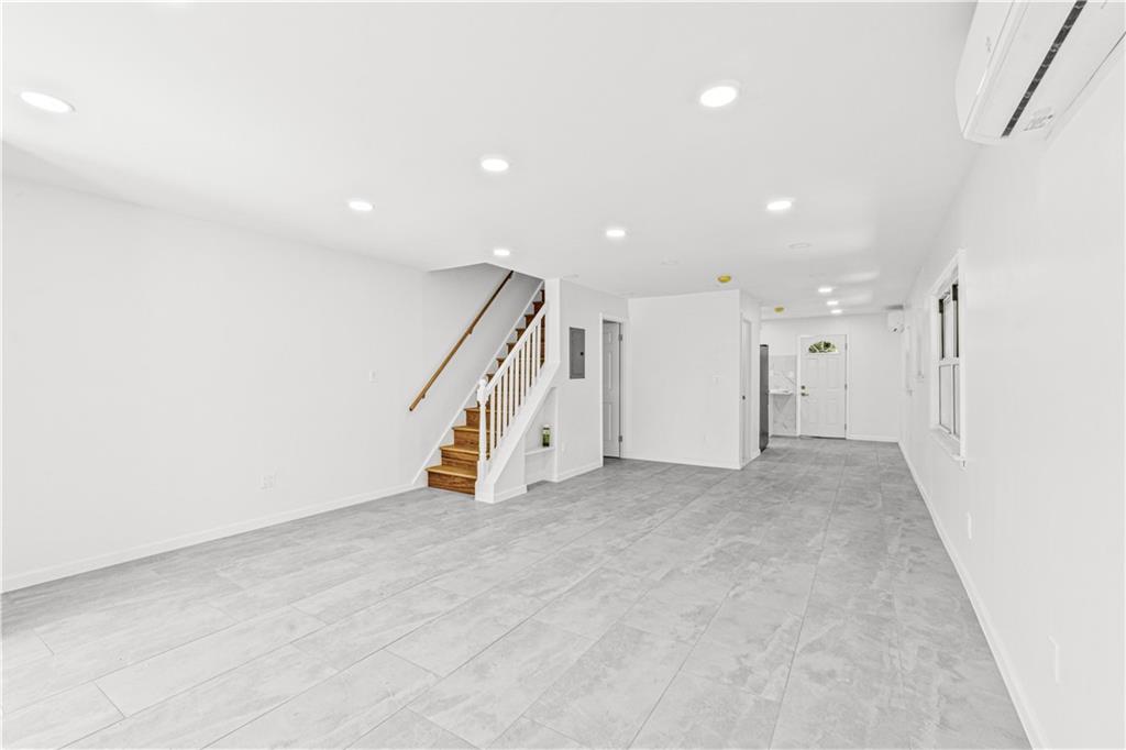 84 Elm Street Randall Manor Staten Island NY 10310