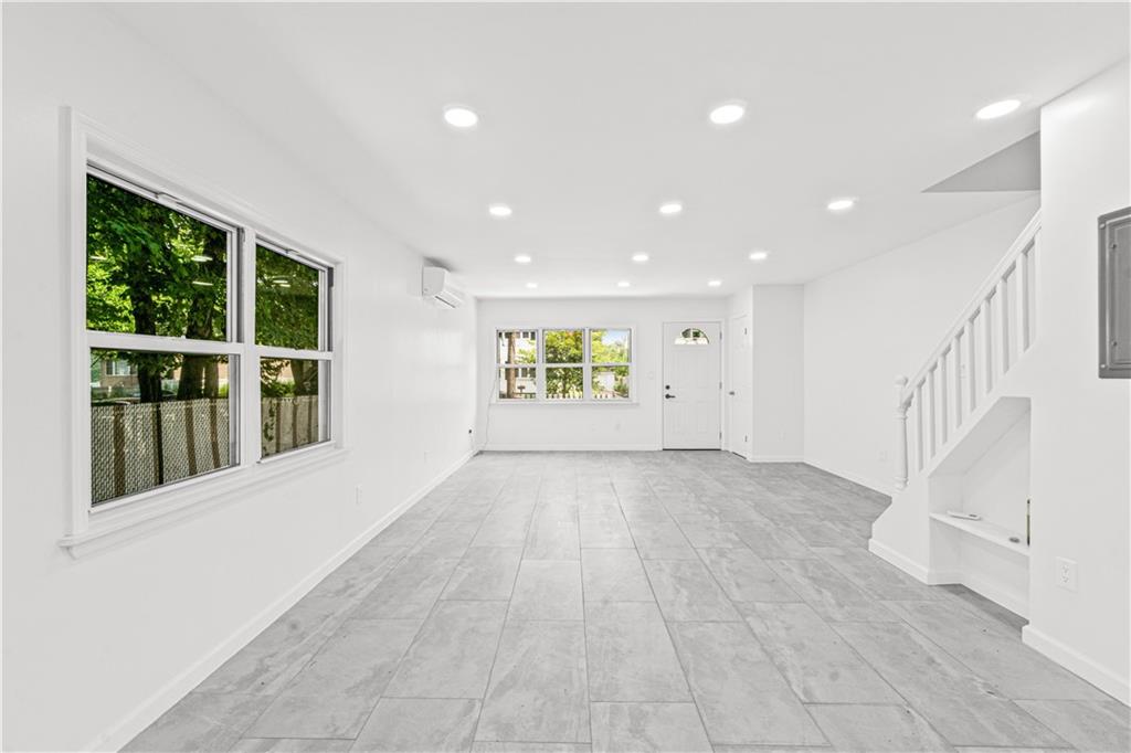 84 Elm Street Randall Manor Staten Island NY 10310