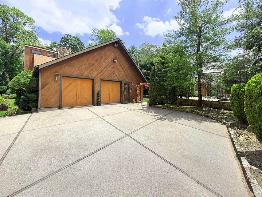 30 Paradise Place Tottenville Staten Island NY 10307