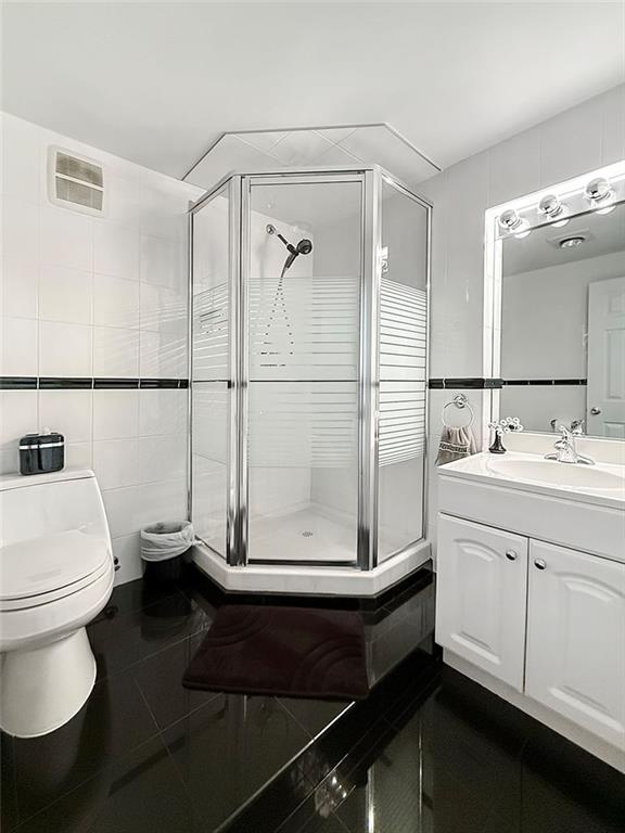 30 Paradise Place Tottenville Staten Island NY 10307