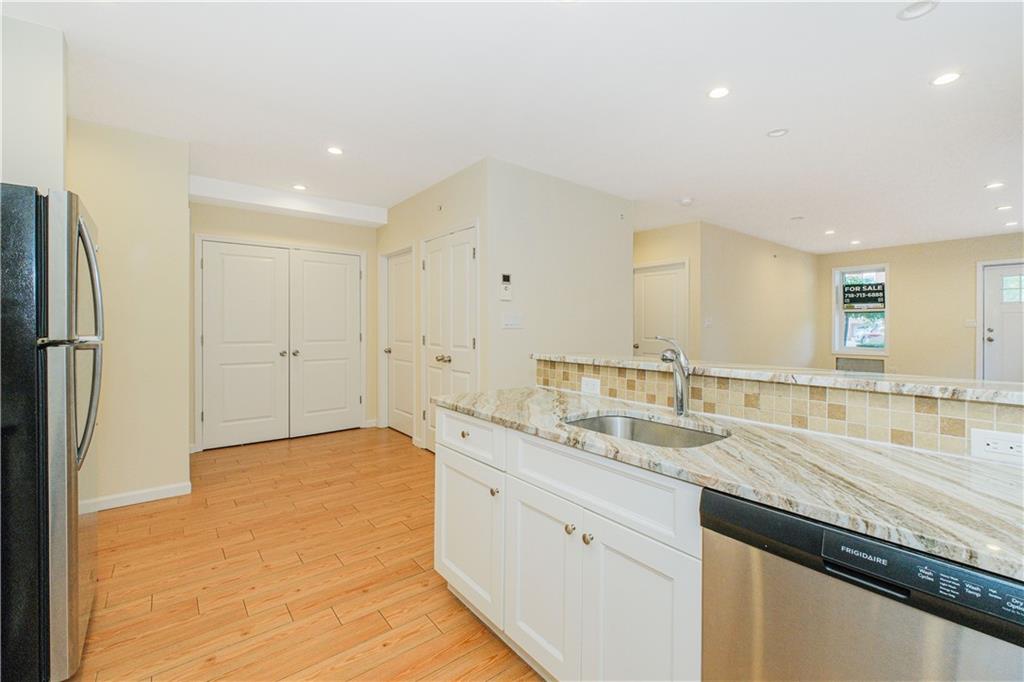 2142 Gerritsen Avenue Madison Brooklyn NY 11229